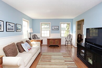 325 Beams Dr, Harrodsburg, KY 40330 - photo 4