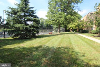 2101 Walsh View Terrace unit 202, Silver Spring, MD 20902 - photo 6