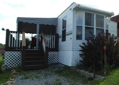 194 Buckley Rd unit 65, Weare, NH 03281 - photo 3