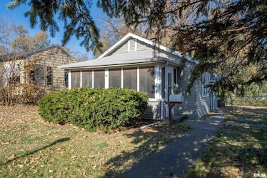 729 E Seneca Place, Peoria, IL 61603 - photo 3