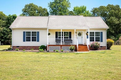 406 Pond Dr, Dunnsville, VA 22454 - photo 2