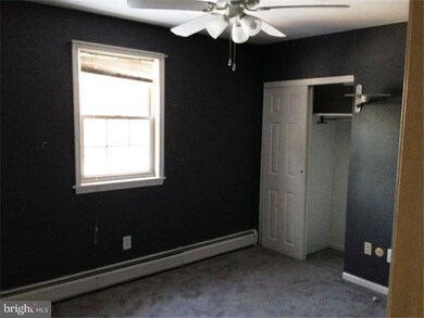 3945 Countrywood Ln, Hatboro, PA 19040 - photo 6