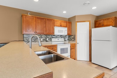 2414 Elianna Dr, Northfield, MN 55057 - photo 7