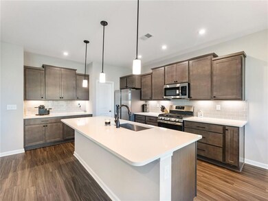 627 Michigan Cir, Hoschton, GA 30548 - photo 6