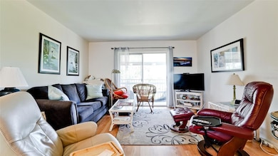 1633 Leisure Dr unit M37, Bradenton, FL 34207 - photo 5