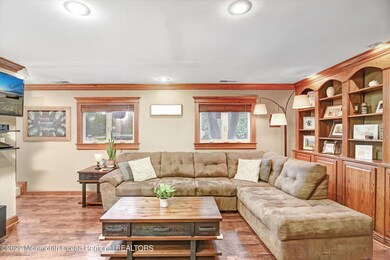 Living Area 4