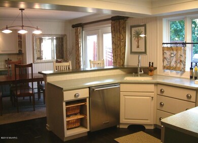 119 Walnut St, Wayland, MI 49348 - photo 7