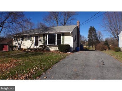 3413 Lehigh St, Whitehall, PA 18052 - photo 2