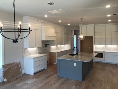 1325 Martin St, Houston, TX 77018 - photo 7