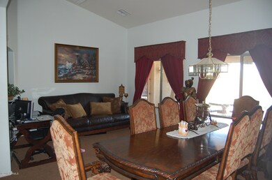 Formal living/Formal Dinning