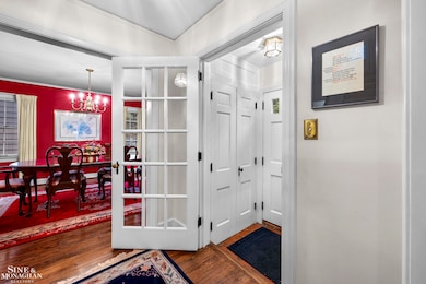 876 Washington Rd, Grosse Pointe, MI 48230 - photo 6