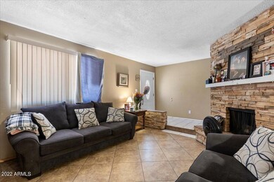 06-Living Room