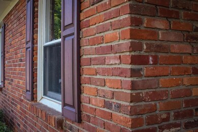 1909 Red Fern Dr, Columbus, OH 43229 - photo 4