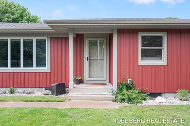 4-web-or-mls-16507-sleeper-st