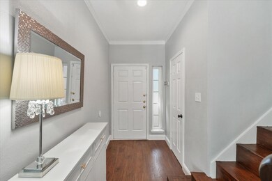 Foyer entrance with door to walk-in entrance