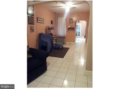 521 Minor St, Reading, PA 19602 - photo 4