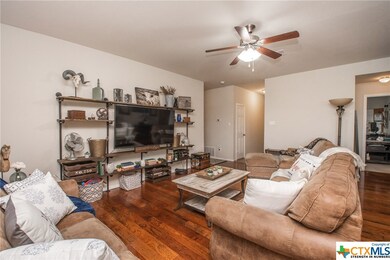 410 Kayla St, Troy, TX 76579 - photo 6