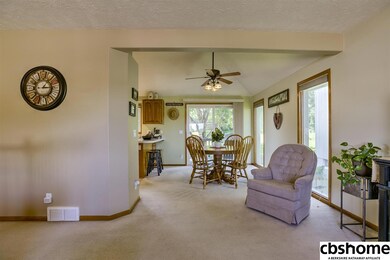 12617 Meredith Ave, Omaha, NE 68164 - photo 5