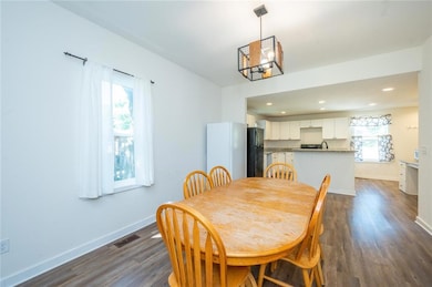 627 E 7th St N, Newton, IA 50208 - photo 6