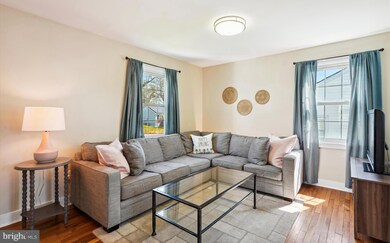 2706 Lindell St, Silver Spring, MD 20902 - photo 3