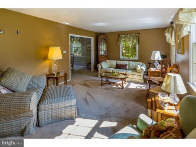 7 Schoolhouse Dr, Medford, NJ 08055 - photo 4