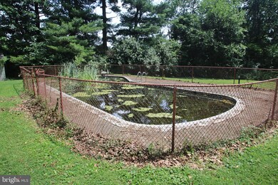 1274 E Schuylkill Rd, Pottstown, PA 19465 - photo 7