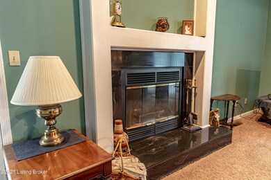 6804 Beard Ct, Louisville, KY 40228 - photo 6