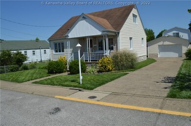 320 19th St, Dunbar, WV 25064 - photo 2