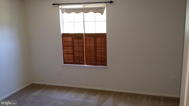 12520 Laurel Grove Place, Germantown, MD 20874 - photo 6