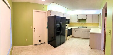 Bright Kitchen!