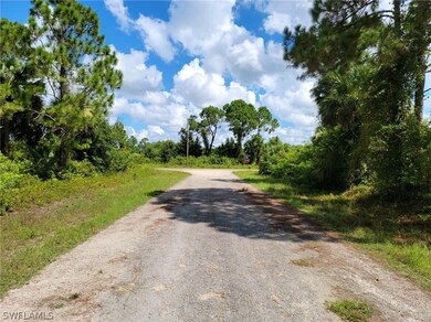 507 Montclair Ave S, Lehigh Acres, FL 33974 - photo 2