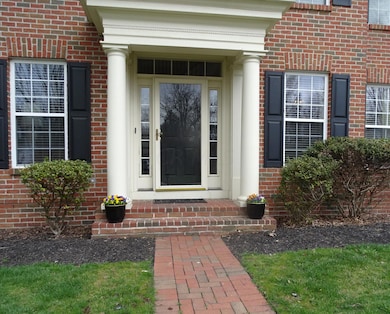 7158 Tumblebrook Dr, New Albany, OH 43054 - photo 3