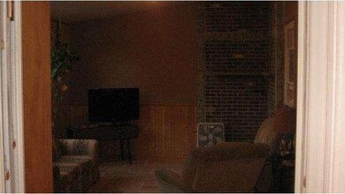 580 Crestview Dr, West Chester, PA 19382 - photo 5