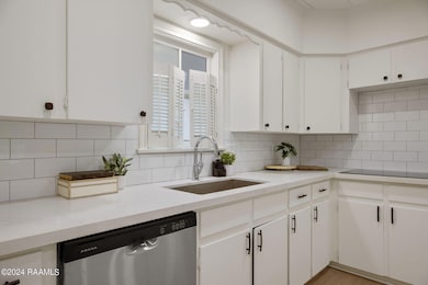 7-web-or-mls-404 Lebesque Rd-7