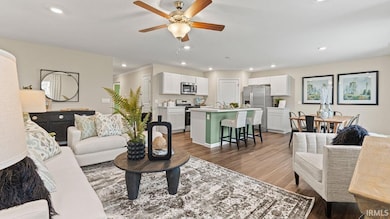 12830 Watts Dr, Fort Wayne, IN 46818 - photo 2