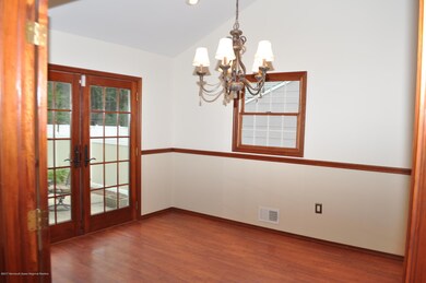 12 Lillian Drive 013