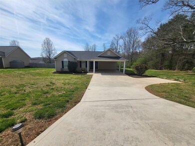 5304 Oaktree Dr, Gastonia, NC 28052 - photo 2