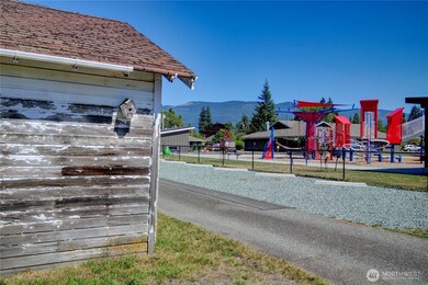 817 Central Ave, Sedro Woolley, WA 98284 - photo 4