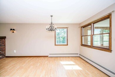 215 Spring Rd, Dracut, MA 01826 - photo 5