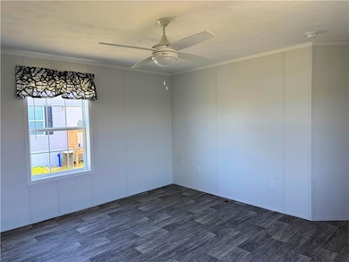 443 Hy-Vue Dr, Saxonburg, PA 16056 - photo 5