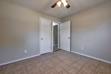 6734 Burkett St unit 1, Houston, TX 77021 - photo 6