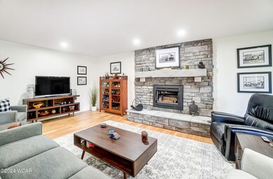 201 E Ohio St, Waynesfield, OH 45896 - photo 5