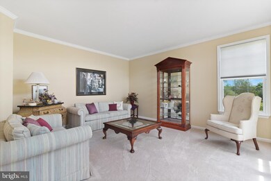 1039 Broadleaf Cir, Royersford, PA 19468 - photo 3