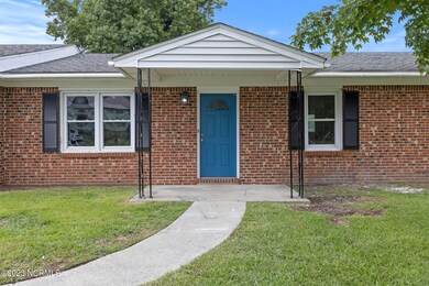 206 Royal Dr, Jacksonville, NC 28546 - photo 7