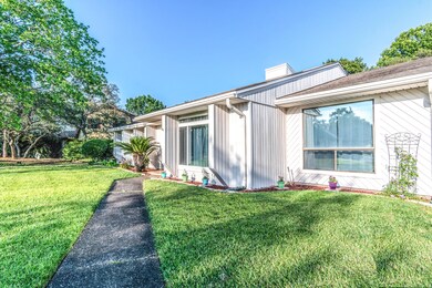 4 Palm Springs Court Shalimar FL