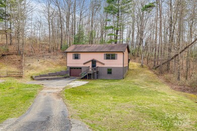 24 Harmon Cir, Asheville, NC 28803 - photo 2