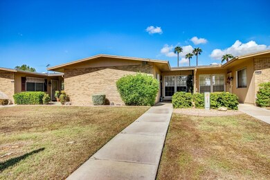 10826 W Santa fe Dr, Sun City, AZ 85351 - photo 2