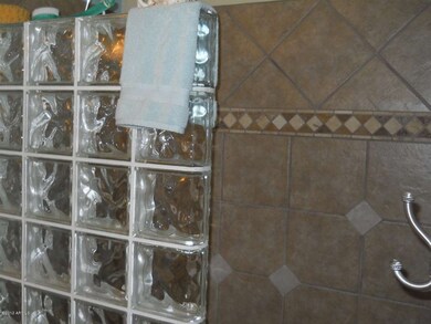 MASTER SHOWER