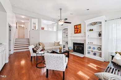 8-web-or-mls-Cottage Ln-S1707-008