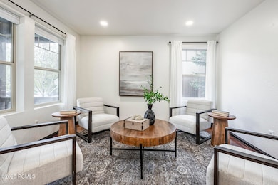 002_1189foxcrestdrive-19_952